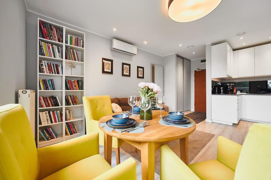 Golden Hour Apartments- Platan 16 Свиноуйсьце Экстерьер фото